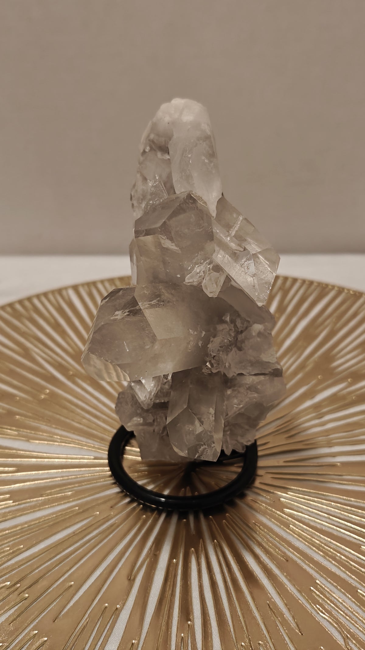 Cluster de Cuarzo Claro Fantasma " Phantom Clear Quartz"