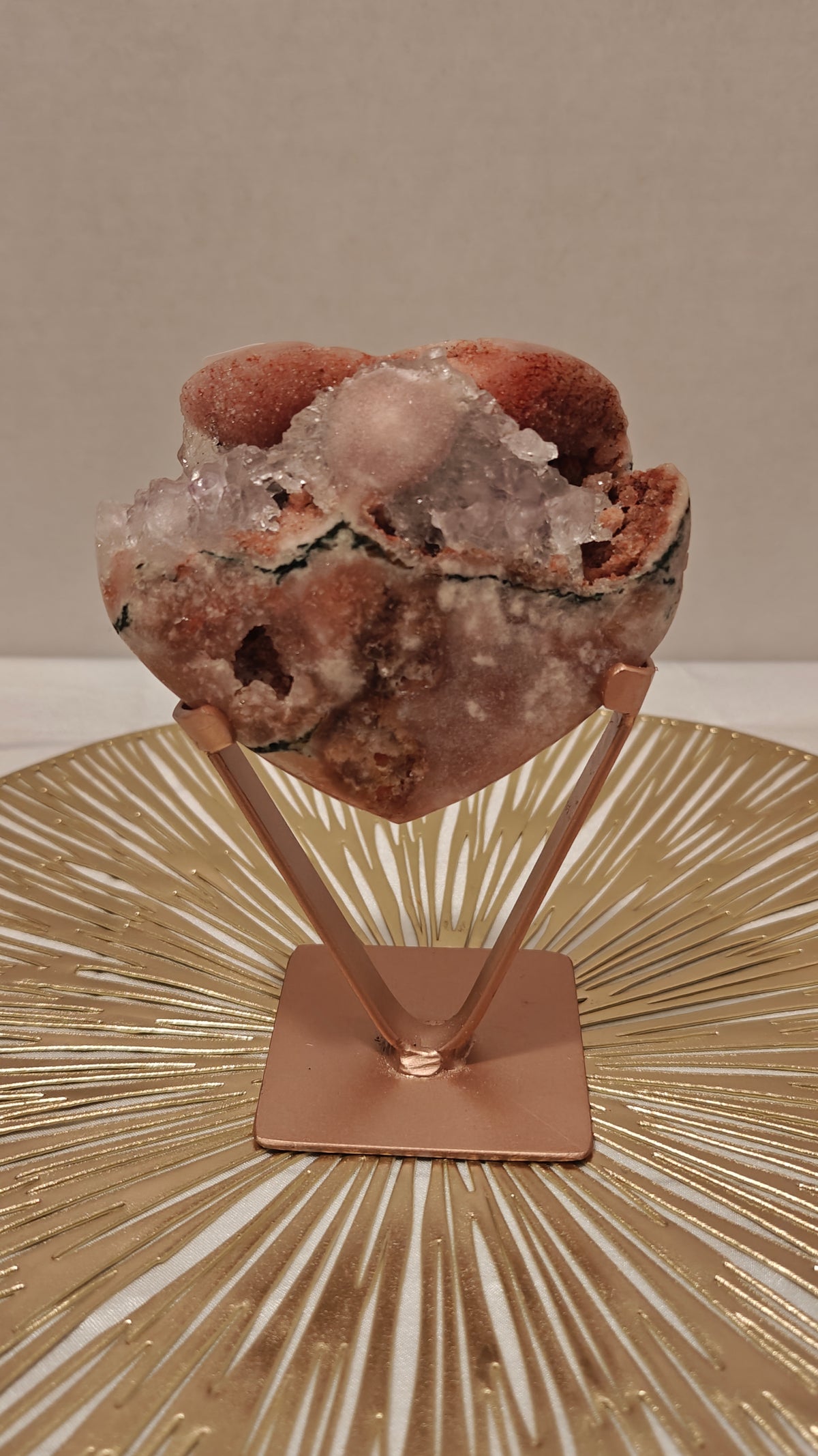 Corazón Amatista Rosada con Jasper en Stand