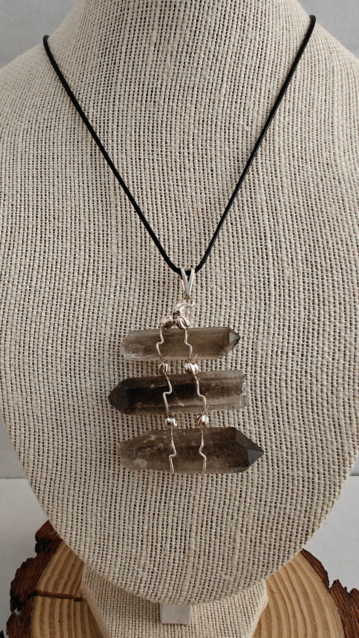 Pendant Triple (Triple Crystal Pendant)