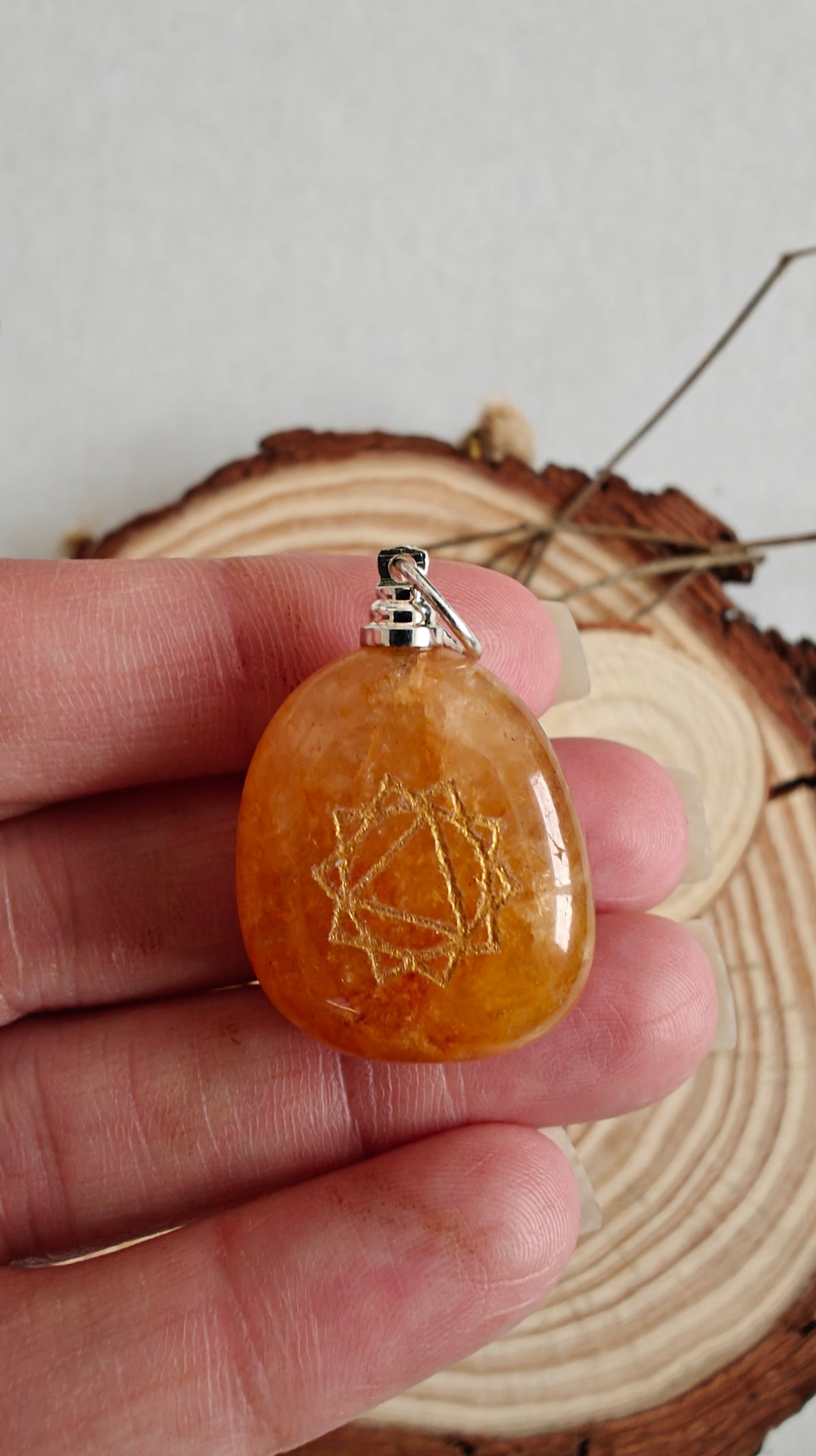 Elevate Your Chakras – Set de 7 Pendants con Cadena de Acero Inoxidable