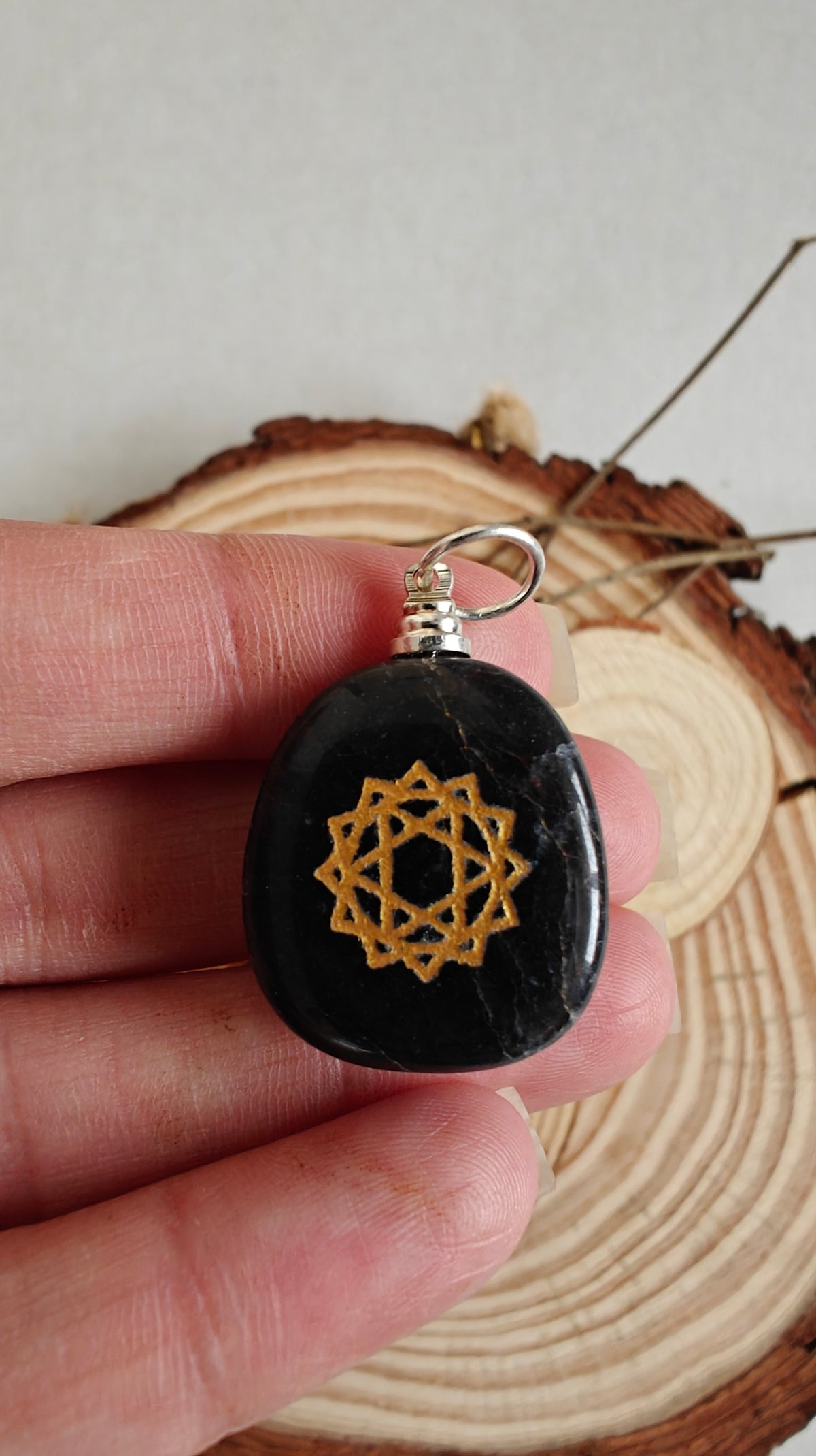 Elevate Your Chakras – Set de 7 Pendants con Cadena de Acero Inoxidable
