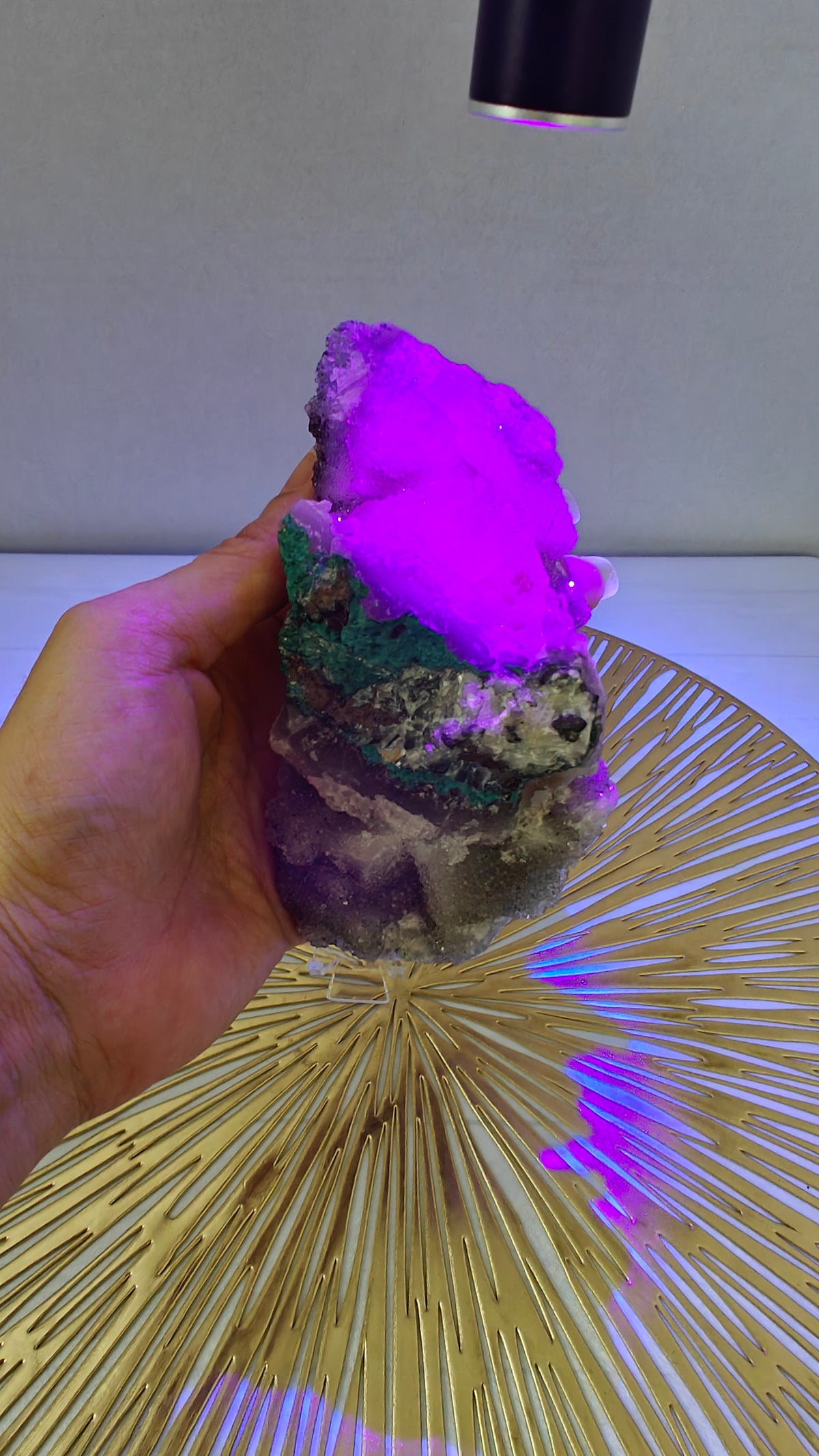 Agata Druzy UV "Espécimen"