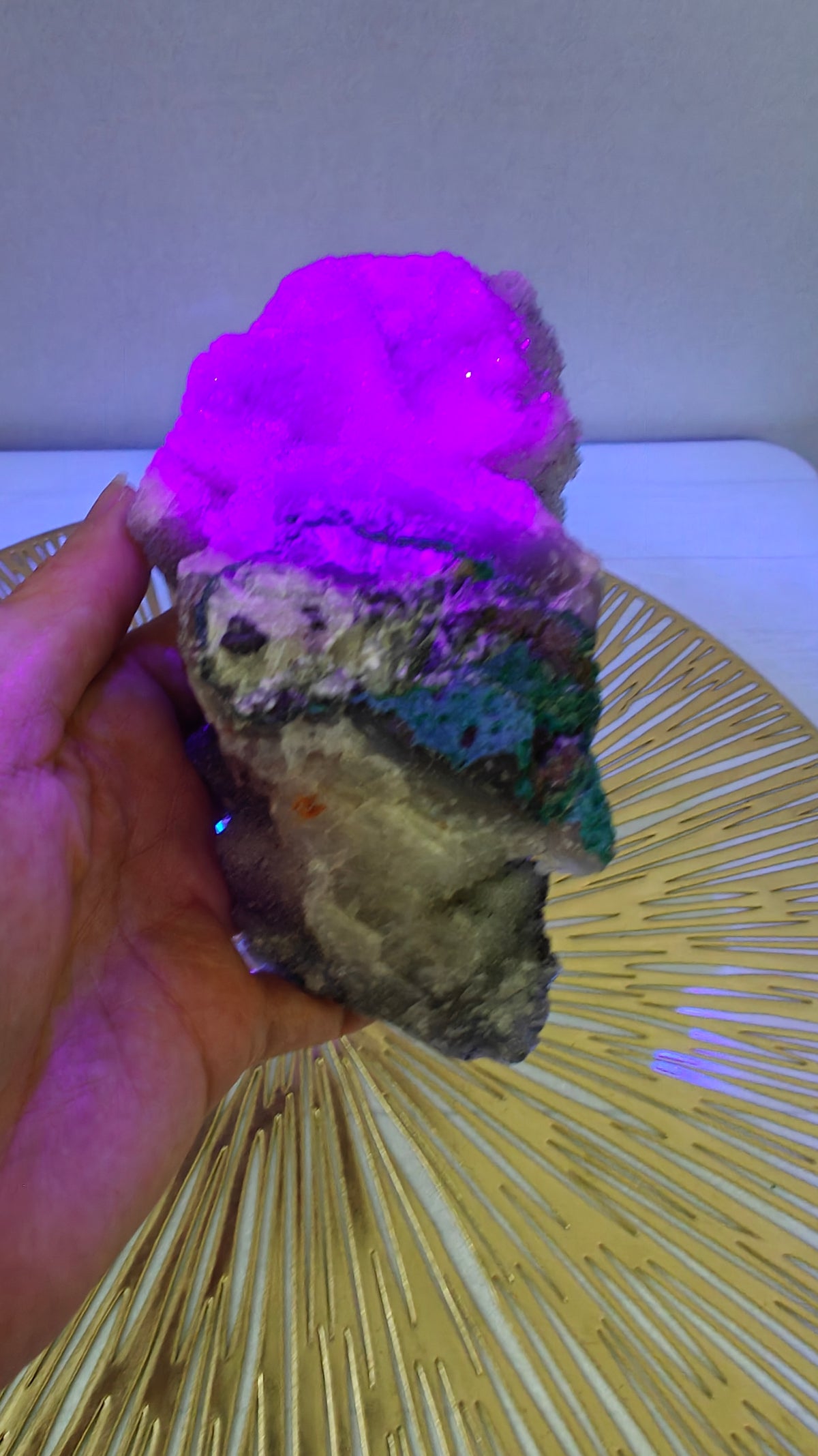 Agata Druzy UV "Espécimen"