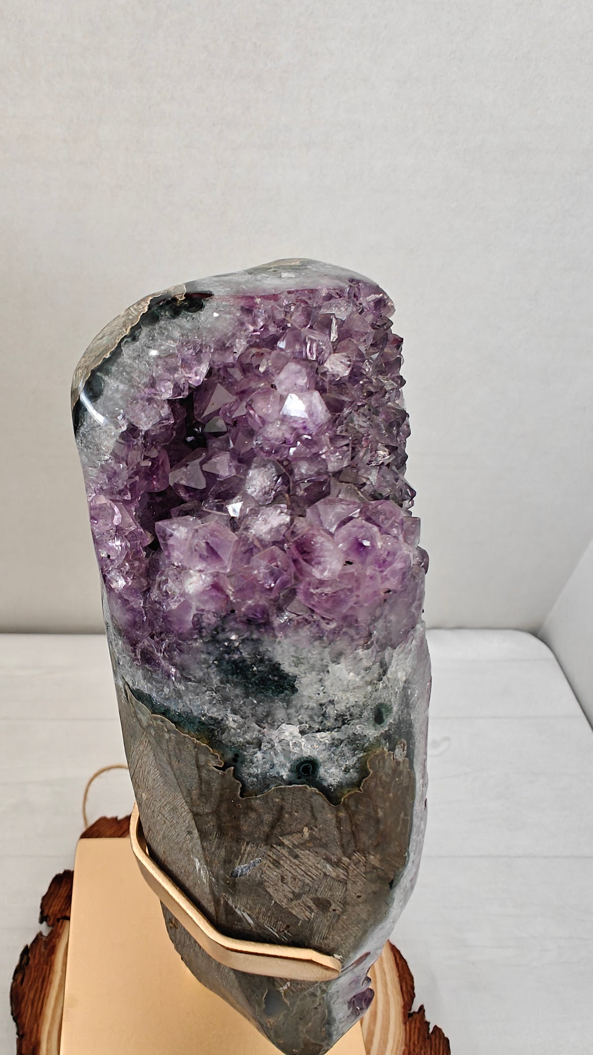 Cluster Amatista Base Giratoria