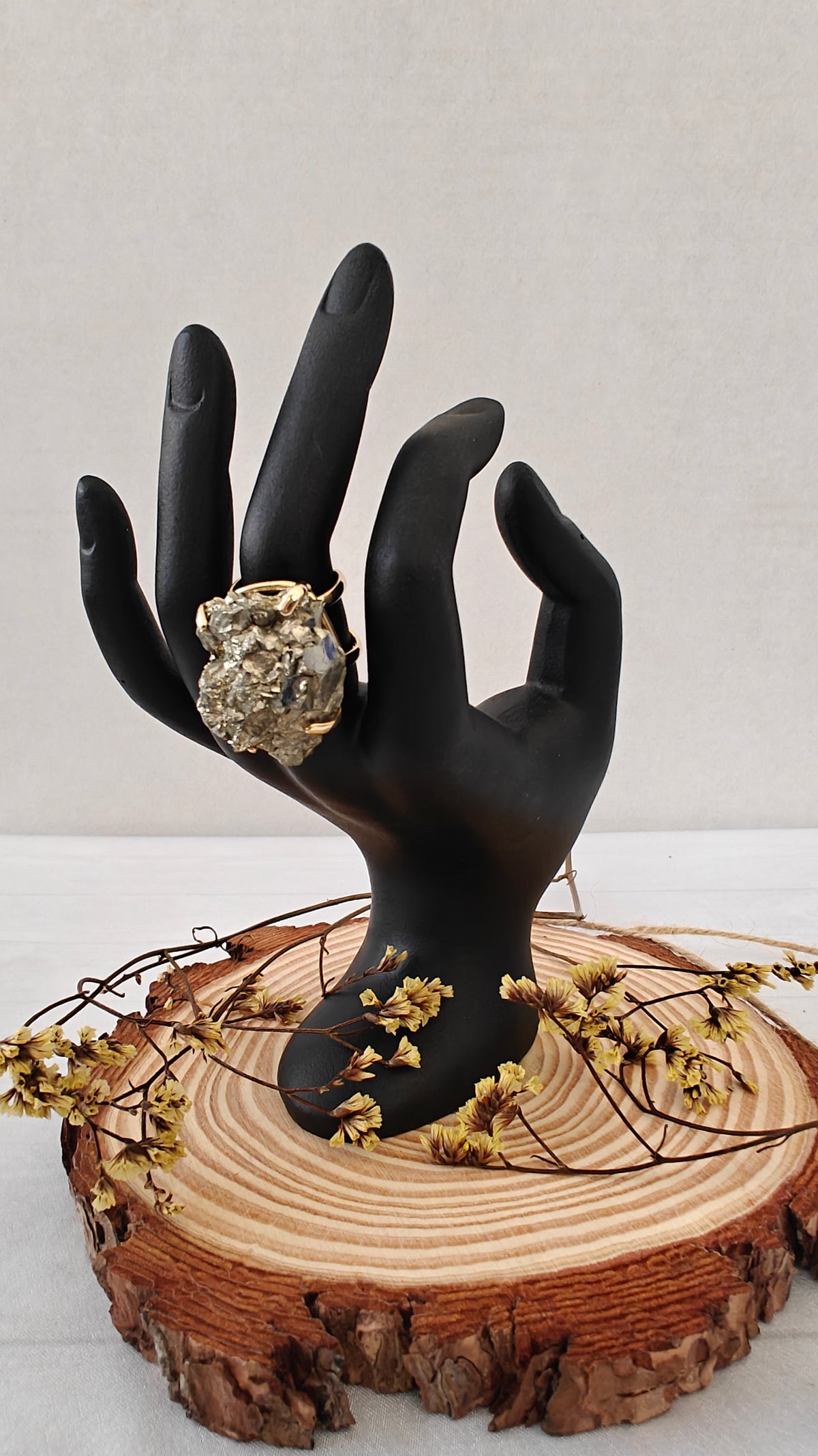 Sortija Pirita Ajustable Enchapada en Oro o Plata "Silver and Gold Plated"